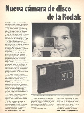 Cámara de disco de la Kodak - Abril 1982