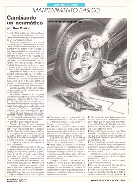 Cambiando un neumático - Junio 1993