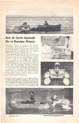 Bote de Caucho Impulsado Por Un Remolque Flotante - Julio 1951