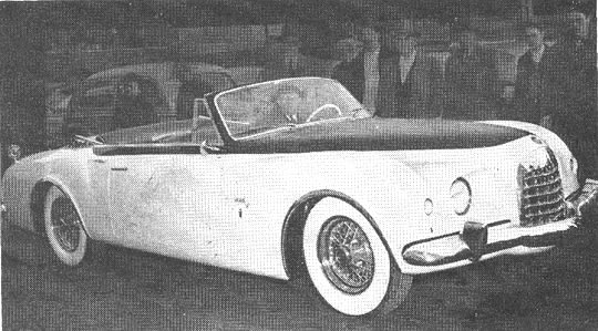 El Coche Deportivo Experimental de la Chrysler se Construyó en Italia